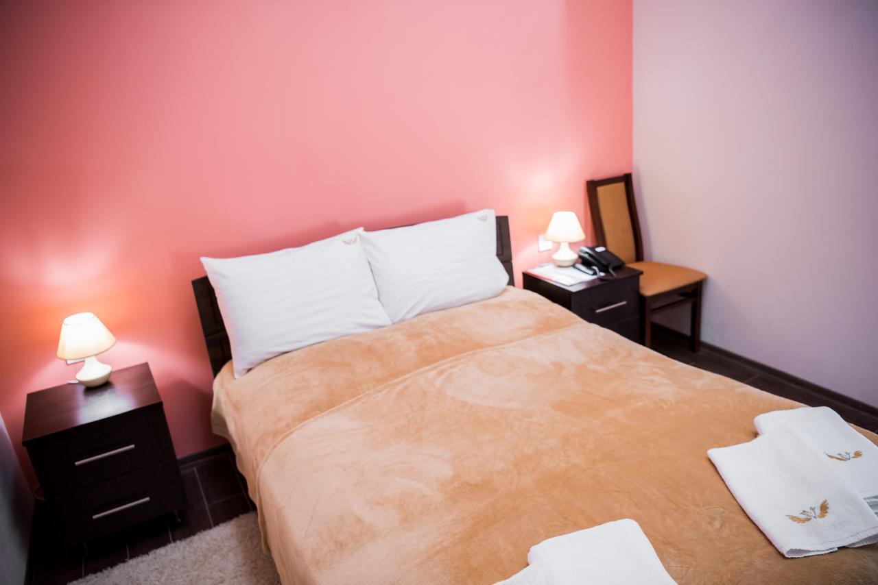 Hotel " Boutique " Ужгород Экстерьер фото