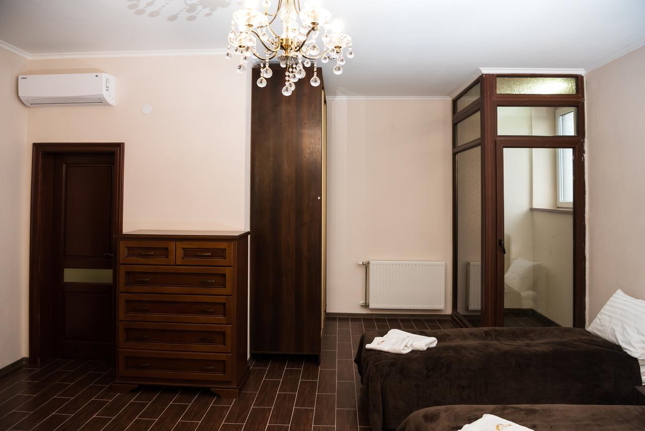 Hotel " Boutique " Ужгород Экстерьер фото